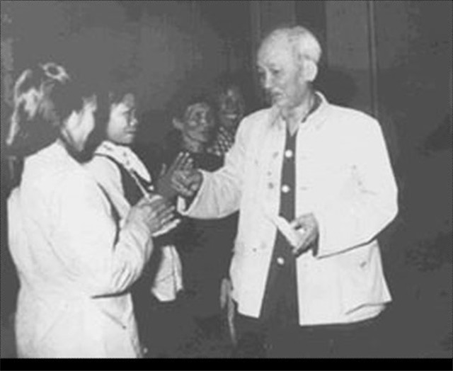 Nêu gương 'Người tốt, việc tốt' - tầm nhìn nhân văn, vĩ đại của Bác Hồ trong uu888 game, phát triển con người