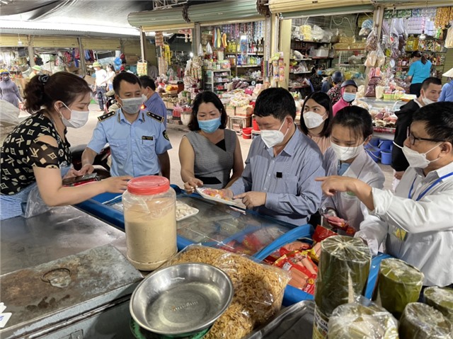 Tăng cường thanh tra, xử lý cơ sở vi phạm ATTP