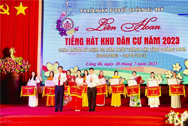 Liên hoan tiếng hát khu dân cư Thành phố uu888 one năm 2023