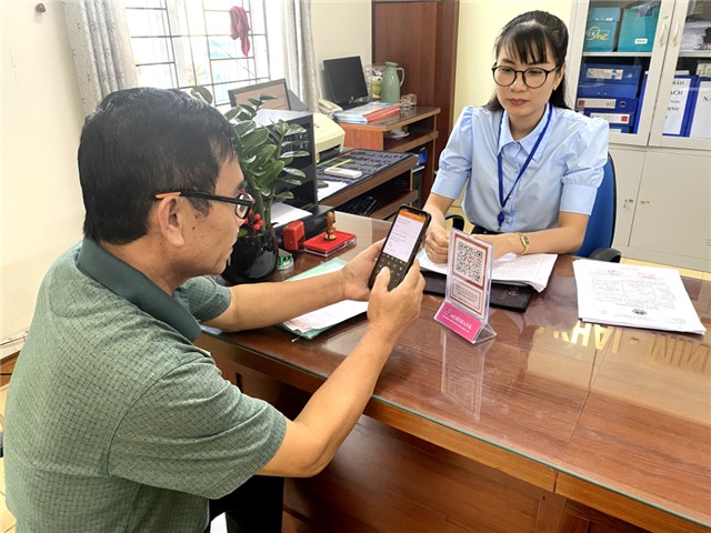 Đẩy mạnh chuyển đổi số từ cơ sở