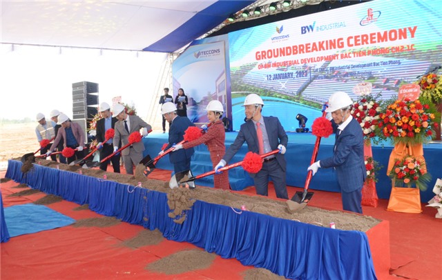 Đa dạng các giải pháp trong thu hút đầu tư