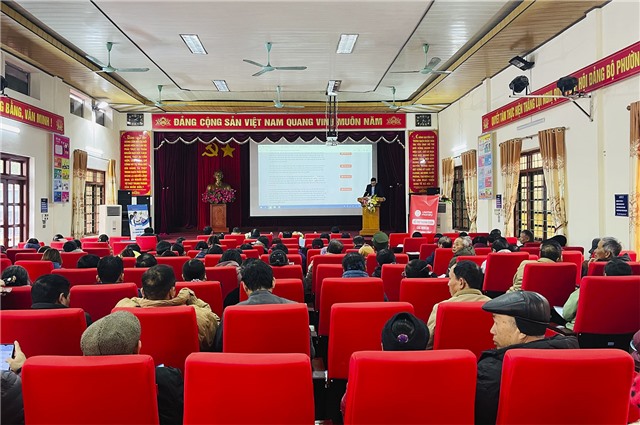 Tuyên truyền mô hình 53 dịch vụ công thiết yếu và tính pháp lý, lợi ích của việc sử dụng kết quả giải quyết thủ tục hành chính bản điện tử