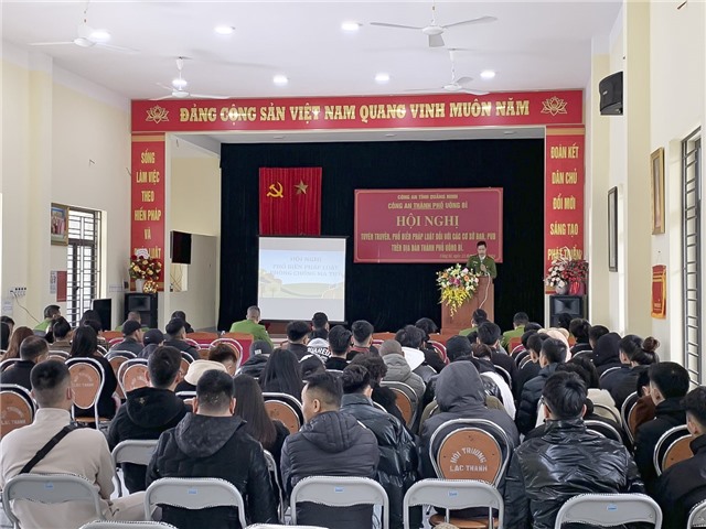 Công an thành phố tuyên truyền Pháp luật tại phường Yên Thanh