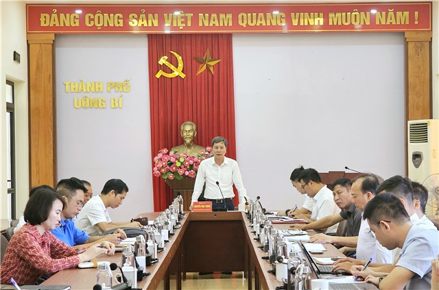 Tổng kết trao giải cuộc thi trực tuyến Tuyên truyền, tìm hiểu kiến thức chuyển đổi số toàn thành phố uu888 one năm 2024 
