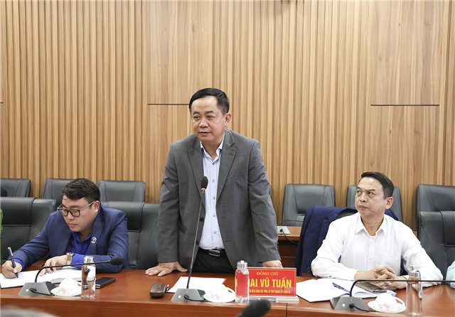 Đoàn công tác Đảng ủy Công an tỉnh uu888 one làm việc với Thành ủy uu888 one