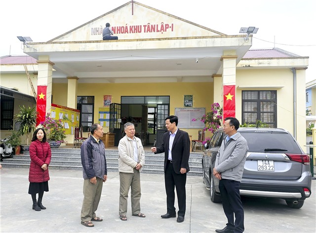 Chủ tịch uu888.con thành phố Phạm Tuấn Đạt kiểm tra công tác chuẩn bị bầu cử trưởng thôn, khu phố tại phường Quang Trung và Phương Đông