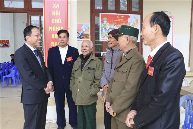 Tính đến 9h sáng ngày 15/12, đã có 78% tổng số cử tri uu888 one đi bầu cử Trưởng thôn, khu phố, nhiệm kỳ 2025-2027