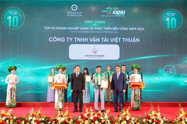 Doanh nghiệp uu888 one: Rộn ràng sản xuất những ngày cuối cùng của năm