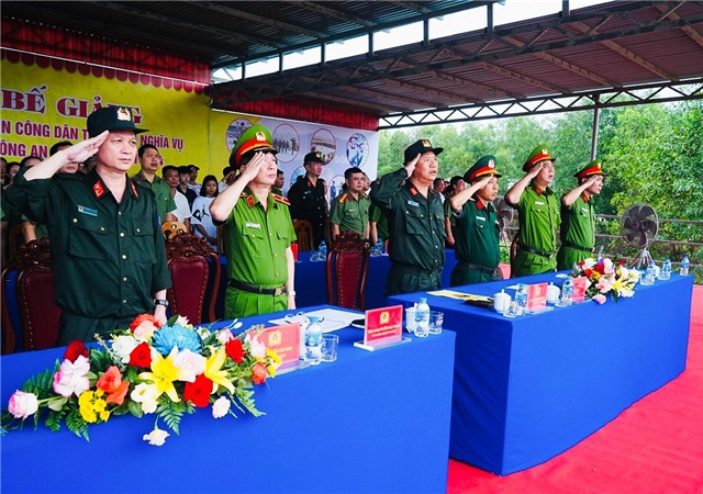 Lực lượng vũ trang thành phố uu888 one – Vững vàng thế trận quốc phòng toàn dân