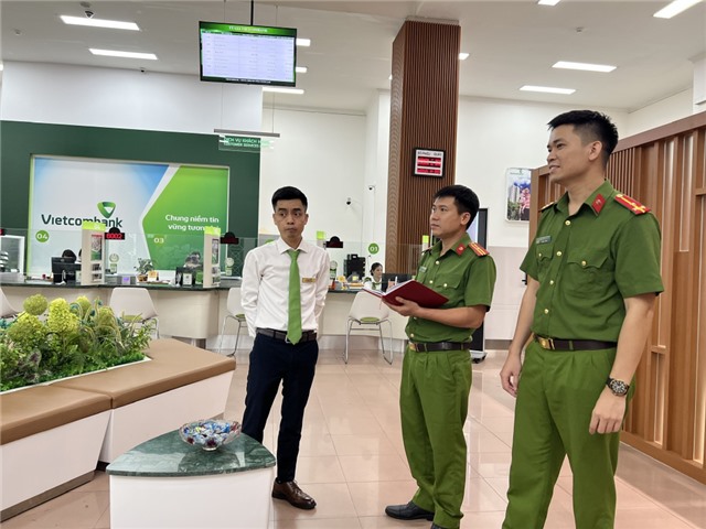 Cẩn trọng với hành vi lừa đảo, trộm cắp tài sản cuối năm