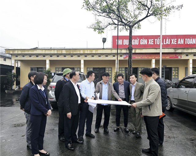 Kiểm tra thực địa và họp tháo gỡ khó khăn, vướng mắc của một số tải uu888 ngành Than trên địa bàn thành phố uu888 one