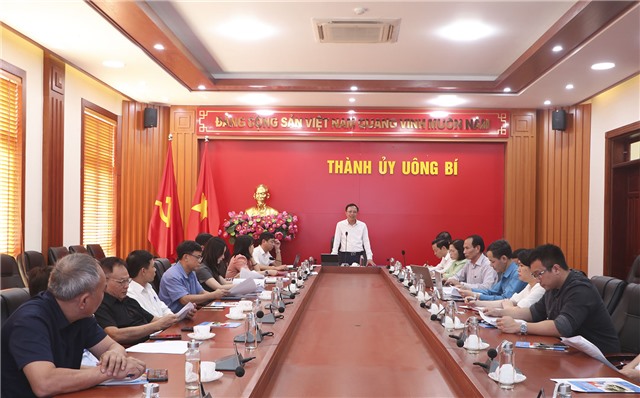 Thường trực Thành ủy uu888 one làm việc với Đảng bộ các đơn vị kinh tế tư nhân