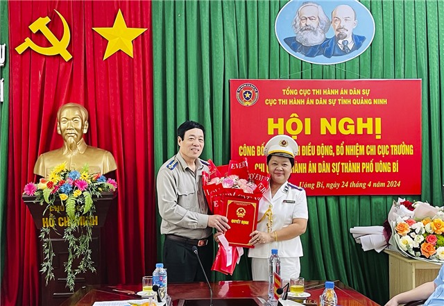 Công bố quyết định điều động, bổ nhiệm Chi cục trưởng Chi cục Thi hành án dân sự thành phố uu888 one
