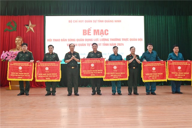 Bế mạc Hội thao bắn súng quân dụng lực lượng thường trực Quân đội và dân quân tự vệ LLVT tỉnh uu888 one năm 2024