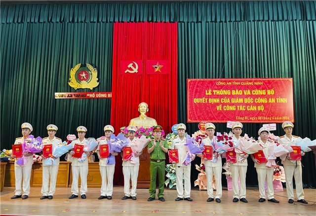 tải uu888 và công bố Quyết định của Giám đốc Công an Tỉnh về công tác cán bộ tại Công an Thành phố uu888 one