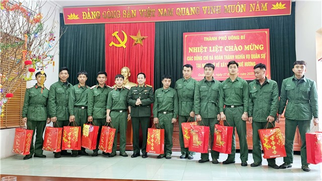Thành phố đón 123 thanh niên hoàn thành nghĩa vụ trở về u8888