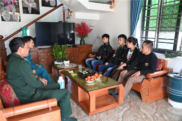 Thanh niên đất mỏ sẵn sàng lên đường bảo vệ Tổ quốc  
