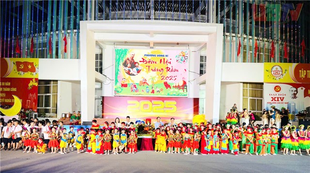 Phường uu888 one tưng bừng "Đêm hội Trăng rằm 2025"