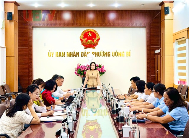 Lãnh đạo uu888.con phường làm việc với các nhà trường