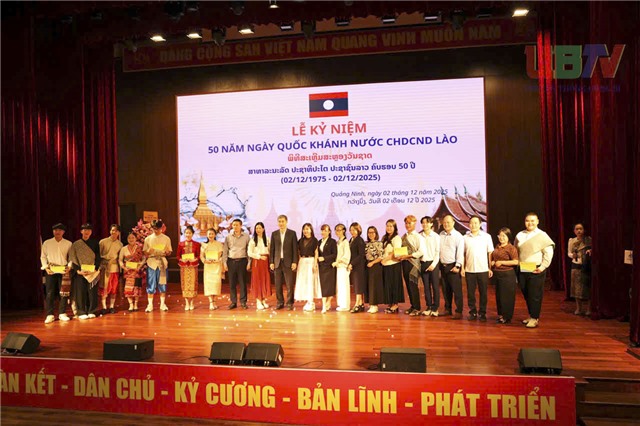 Trường u888vip1 Hạ Long tổ chức Lễ kỷ niệm 50 năm ngày Quốc khánh nước CHDCND Lào