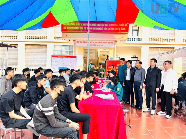 Lãnh đạo phường uu888 one kiểm tra công tác khám tuyển nghĩa vụ quân sự năm 2026
