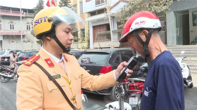 Quyết liệt thực hiện chủ đề năm ATGT quốc gia