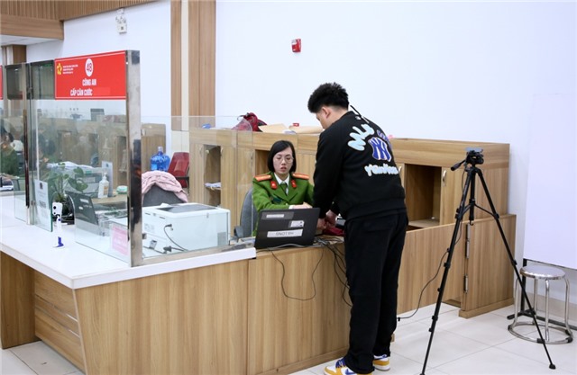 Gỡ điểm nghẽn trong chuyển đổi số