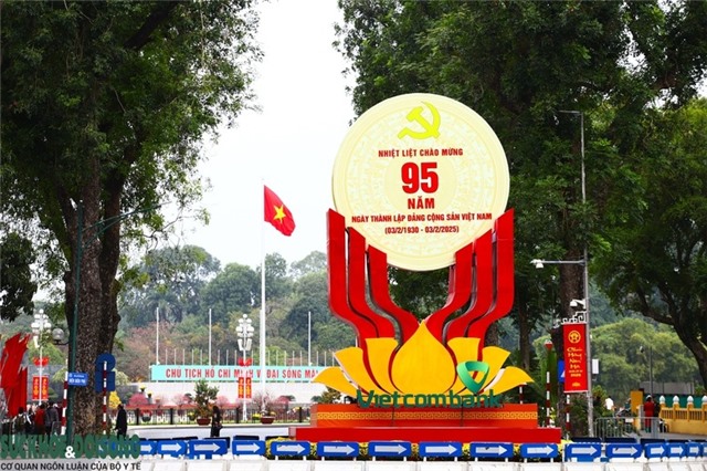 95 NĂM NGÀY THÀNH LẬP ĐẢNG: Truyền thông, chuyên gia nước ngoài nói về vai trò Đảng Cộng sản uu888 có