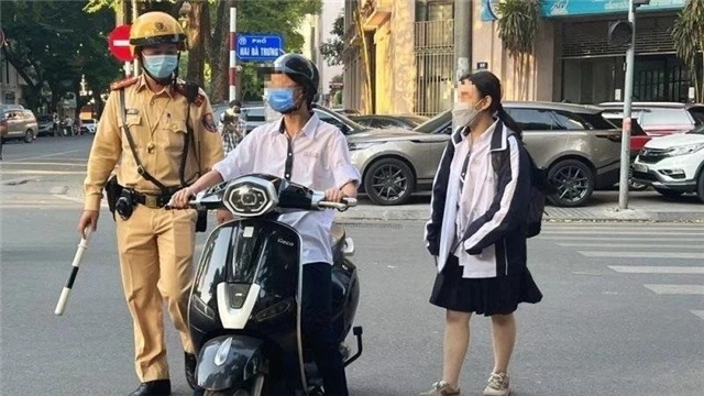 Giao xe cho con khi chưa đủ tuổi: Đừng xem nhẹ hậu quả!