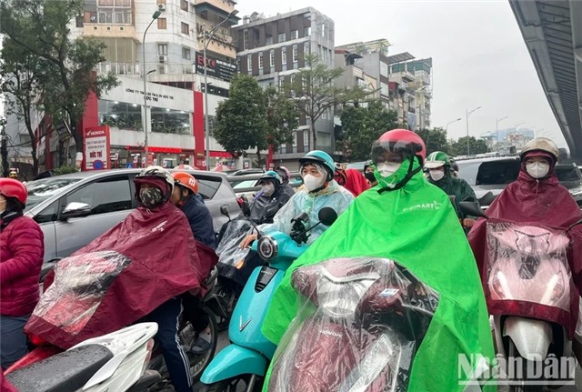 Ngày 25/4, Bắc Bộ có mưa rào và dông vài nơi