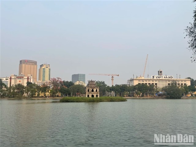 Ngày 9/4, Bắc Bộ có mưa rào và dông vài nơi, Nam Bộ ngày nắng