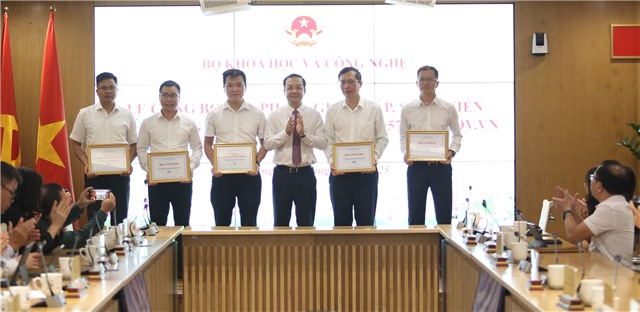 Công bố các sản phẩm, sáng kiến khoa học, công nghệ, chuyển đổi số trên Cổng uu888.con Nghị quyết 57