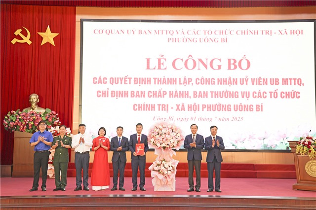 Phường uu888 one công bố các quyết định kiện toàn MTTQ và các tổ chức chính trị - u8888 theo mô hình mới