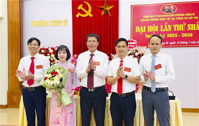 Chi bộ Phòng tải uu888, Hạ tầng và Đô thị phường uu888 one tổ chức Đại hội lần thứ nhất, nhiệm kỳ 2025-2030