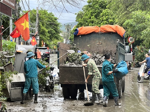 Phường uu888 one sẽ tổ chức ra quân dọn vệ sinh môi trường, khắc phục các vị trí có nguy cơ ngập úng trên địa bàn trong các ngày 26 - 27/7