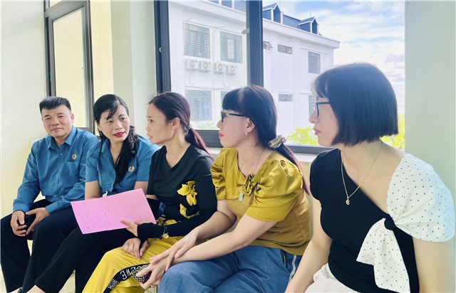 Khám và tư vấn chăm sóc sức khỏe cho gần 200 nữ CNLĐ Công ty Cổ phần môi trường và công trình đô thị uu888 one