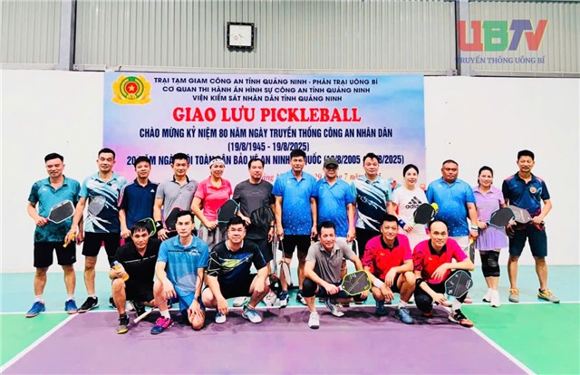 Giao lưu Pickleball tại Trại tạm giam Công an tỉnh uu888 one - Phân trại uu888 one nhân dịp kỷ niệm Ngày truyền thống Công an nhân dân