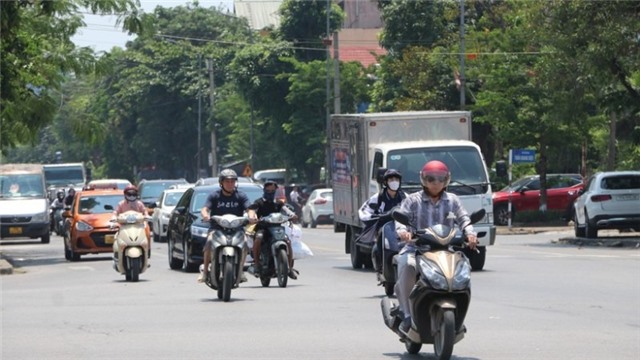 uu888.con ngày 31/7: Cả nước ngày nắng nóng, mưa dông vào chiều tối