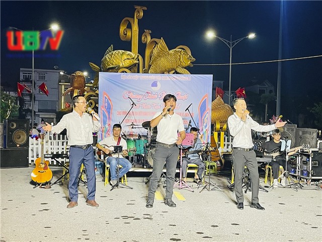 Chương trình nghệ thuật “Đất nước trọn niềm vui” chào mừng Đại hội Đại biểu Đảng bộ phường uu888 one lần thứ I, kỷ niệm 80 năm cách mạng tháng 8 và Quốc khánh 2/9 