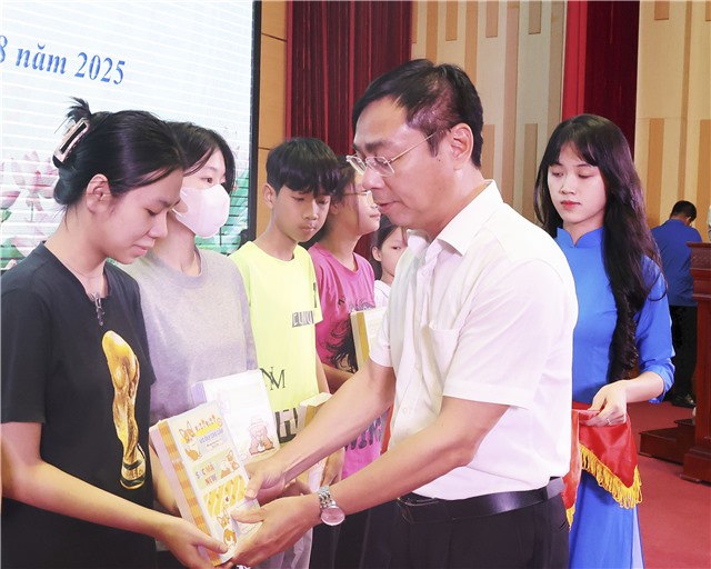 Phường uu888 one tổng kết Tháng hành động Vì uu888 bet app và các hoạt động quản lý, giáo dục thanh thiếu nhi, học sinh hè năm 2025