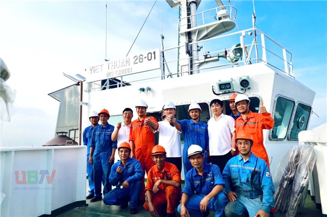 Khí thế lao động, sản xuất ngày đầu năm mới tại uu888 one 