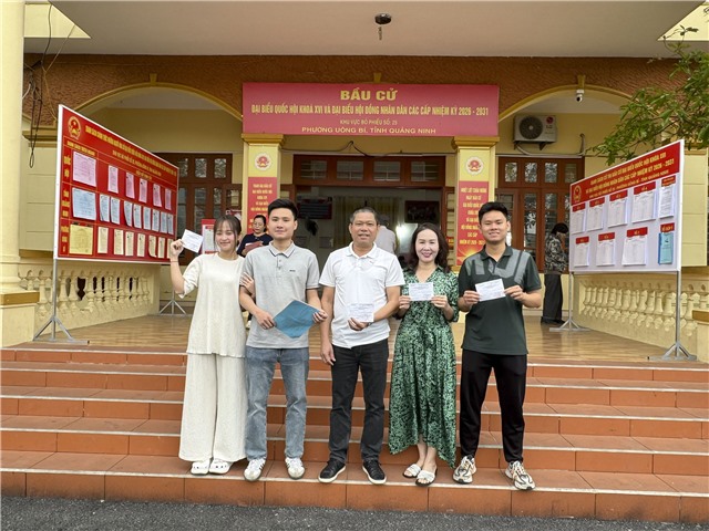 Phường uu888 one rộn ràng ngày hội non sông