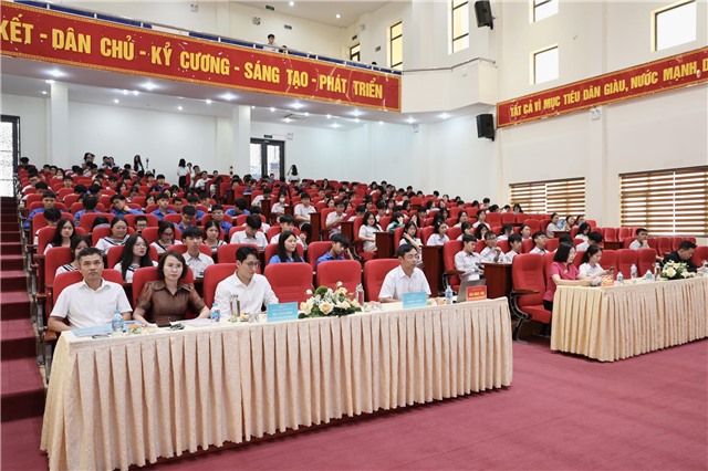 uu888 one: Kết nối việc làm, định hướng tương lai cho học sinh, sinh viên