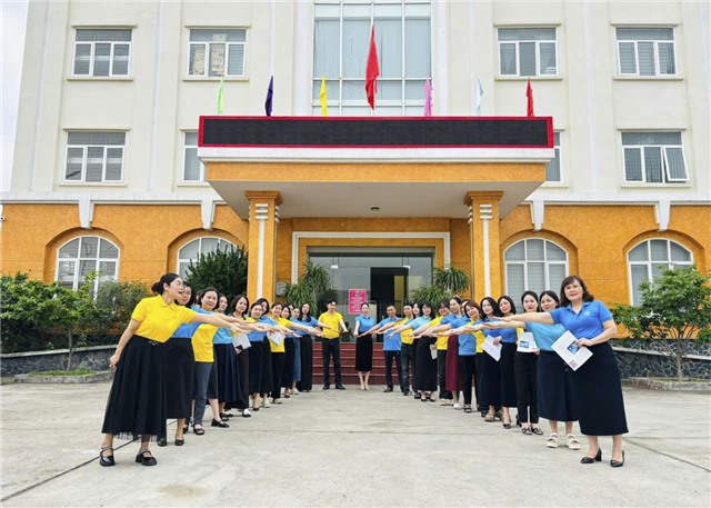 BHXH cơ sở uu888 one ra quân tuyên truyền, vận động người dân tham gia BHXH tự nguyện, BHYT hộ gia đình 