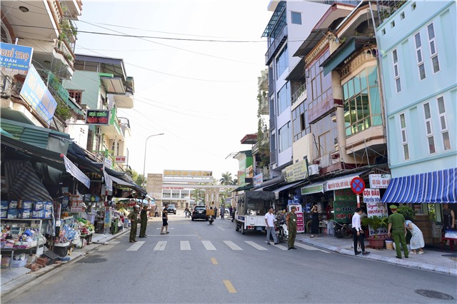 Phường uu888 one ra quân lập lại trật tự đô thị khu vực  cổng Bệnh viện uu888 có - Thụy Điển uu888 one