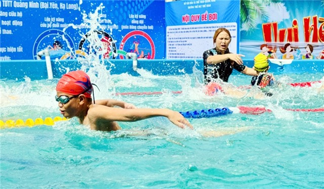 Mở lớp tập huấn bơi an toàn, cứu đuối ở 12 u8888 trong tỉnh