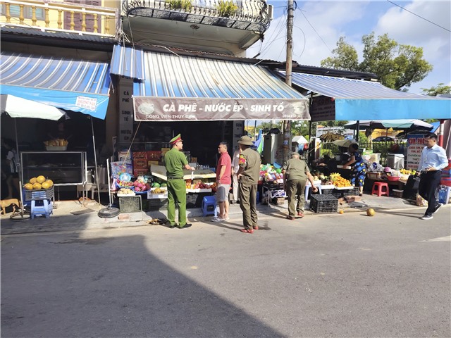 Phường uu888 one tiếp tục tăng cường ra quân kiểm tra trật tự đô thị